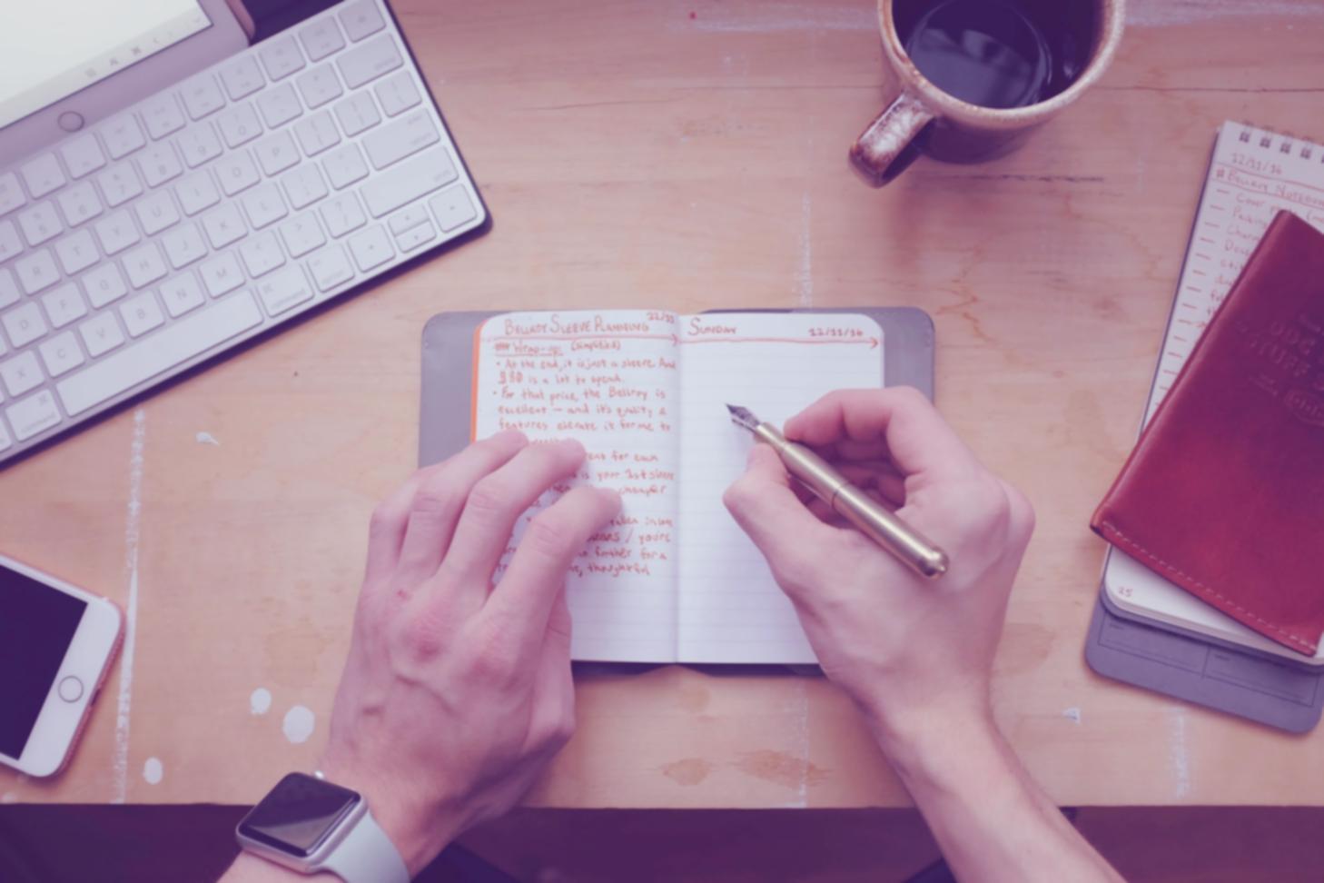 Team che collabora su progetti di innovazione aziendale